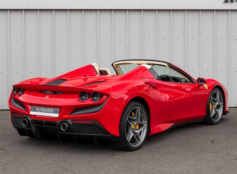 Ferrari F8 Tributo Spider 7