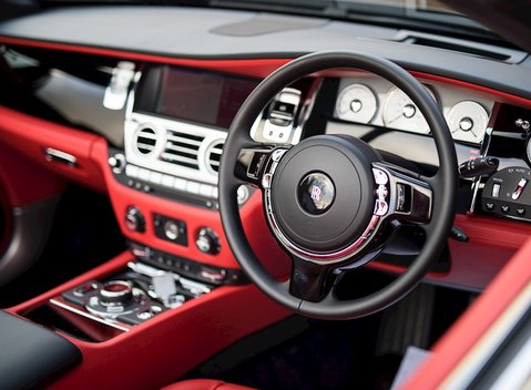 Rolls-Royce Dawn 26