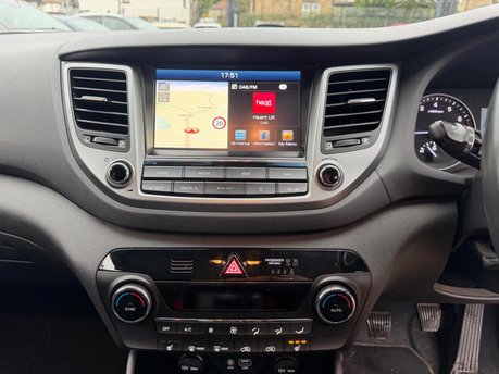 Hyundai TUCSON GDI SE NAV BLUE DRIVE 17