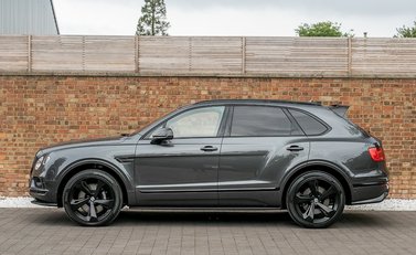 Bentley Bentayga 2