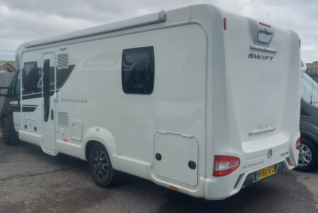 Swift Bessacarr 599 2018 (68) AUTOMATIC (ON HOLD) 18