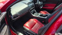 Jaguar XE 2.0d R-Sport Saloon 4dr Diesel Auto Euro 6 (s/s) (180 ps) 32