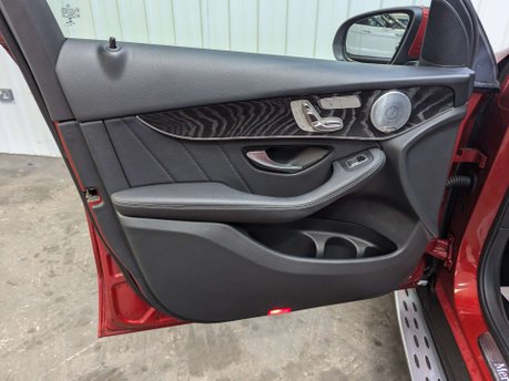 Mercedes-Benz GLC 2.0 GLC 300 AMG Line Premium+ D 4Matic Auto 4WD 5dr 59