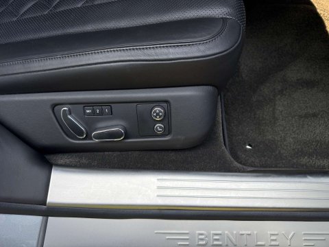Bentley Flying Spur 4.0 Flying Spur V8 Mulliner Auto 4WD 4dr 28