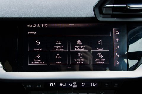 Audi A3 SPORTBACK TFSI S LINE 31