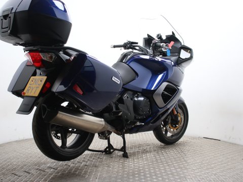 Triumph Trophy 1200 TROPHY 1200 12