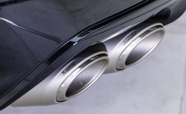 Lamborghini Urus S 29