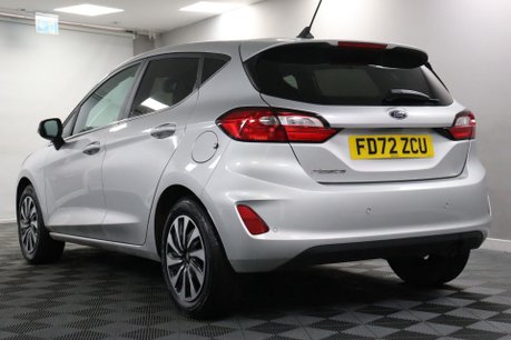 Ford Fiesta TITANIUM 22