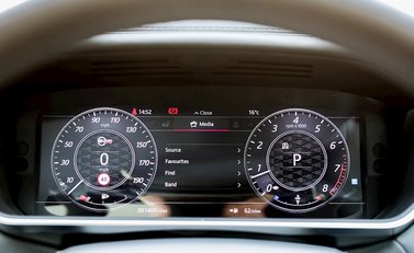 Land Rover Range Rover Sport 5.0 SVR 15