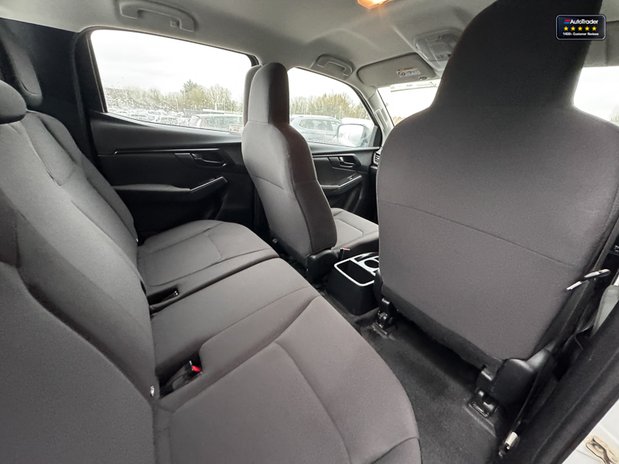 Isuzu D-Max Utility | 1.9 LT | Double Cab | Rear Diff Lock | Camera | EURO 6 15