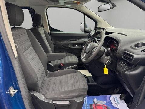 Vauxhall Combo Life 1.5 Turbo D BlueInjection Energy Euro 6 (s/s) 5dr 12