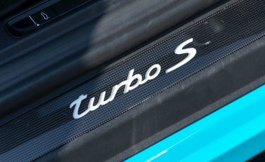 Porsche 911 (991.2) Turbo S Cabriolet 23