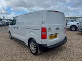 Toyota Proace SWB L1H1 [SOLD CM] Low Roof Icon Air Con Nav Sensors EURO 6 10