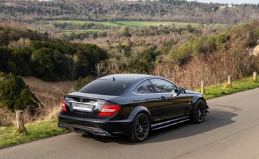 Mercedes-Benz C63 AMG BLACK SERIES 4