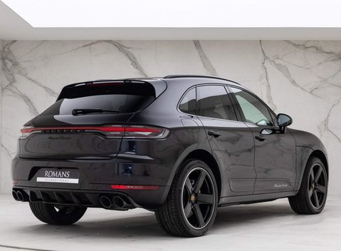 Porsche Macan TURBO PDK 20