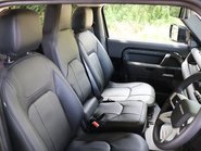 Defender 90 Commercial 8