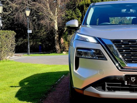 Nissan X-Trail ACENTA PREMIUM XTRONIC 40