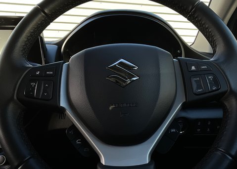 Suzuki S-Cross MOTION BOOSTERJET MHEV 24