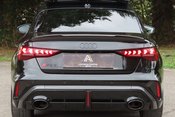 Audi RS3 2.5 TFSI Carbon Vorsprung Saloon 4dr Petrol S Tronic quattro Euro 6 (s/s) ( 6