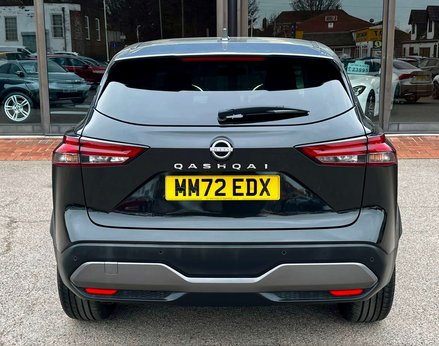 Nissan Qashqai 1.3 Qashqai N-Connecta DiG-T MHEV 5dr 6