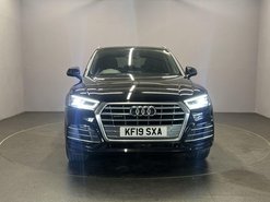 Audi Q5 2.0 TDI 40 S line SUV 5dr Diesel S Tronic quattro Euro 6 (s/s) (190 ps) 2 O
