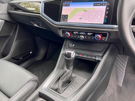 Audi Q3 1.5 TFSI CoD 35 Black Edition Sportback S Tronic Euro 6 (s/s) 5dr 26