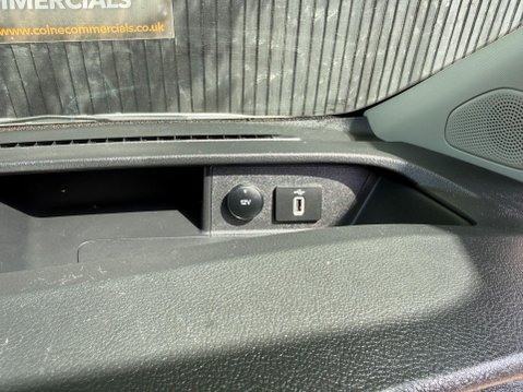 Ford Transit Custom 300 LIMITED L2H2 P/V ECOBLUE MHEV 33