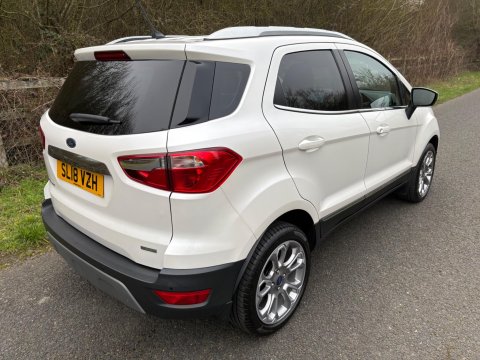 Ford Ecosport TITANIUM 7