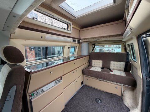 Auto-Sleepers Trident 2 / 4 BERTH LOW MILEAGE HIGH TOP 20