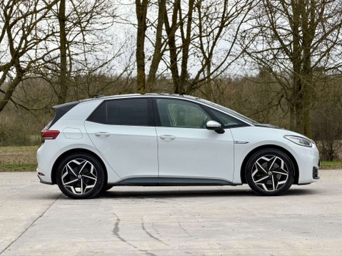 Volkswagen ID.3 ID3 1st Edition 5dr 29