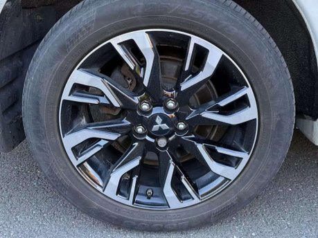 Mitsubishi Outlander 2.0h 12kWh GX4hs SUV 5dr Petrol Plug-in Hybrid CVT 4WD Euro 6 (s/s) (200 ps 29
