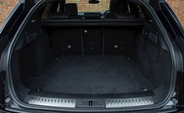 Land Rover Range Rover Velar SVAutobiography Dynamic 30