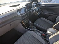 Volkswagen T-Cross R-LINE TDI DSG 19