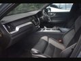 Volvo XC60 2.0 B4 MHEV Plus SUV 5dr Petrol Hybrid Auto Euro 6 (s/s) (197 ps) 5