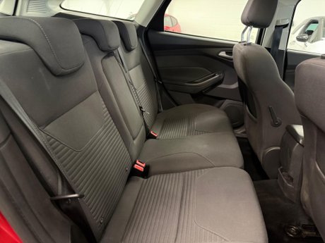 Ford Focus 1.0T EcoBoost Titanium Euro 6 (s/s) 5dr 14