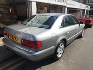 Audi A8 QUATTRO 5