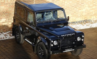 Land Rover 90 Autobiography 26