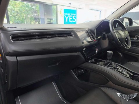 Honda HR-V 1.5 i-VTEC EX Euro 6 (s/s) 5dr 25