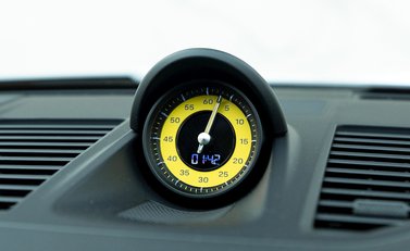 Porsche 911 (992) GT3 Touring 15