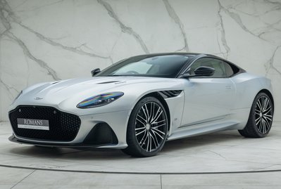 Aston Martin DBS Superleggera 