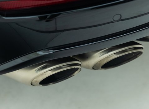 Lamborghini Urus S 35