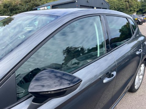 SEAT Ibiza 1.0 TSI FR Euro 6 (s/s) 5dr 15