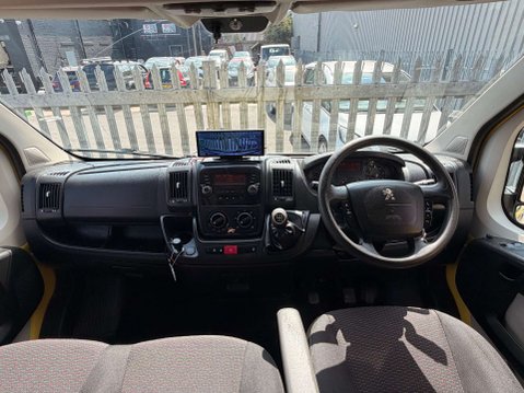 Peugeot Boxer 2 BERTH CAMPER CONVERSION ROCK N ROLL BED 2.2 Boxer 333 L1H1 HDi 40