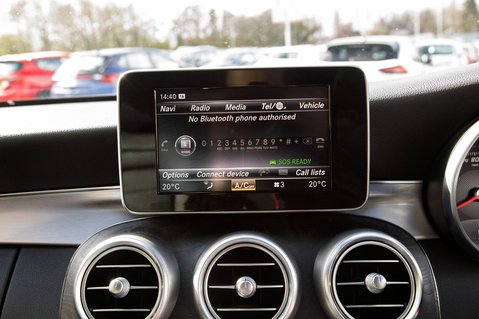 Mercedes-Benz C Class C 200 AMG LINE PREMIUM 32