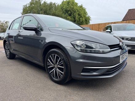 Volkswagen Golf SE NAVIGATION TSI BLUEMOTION TECHNOLOGY DSG