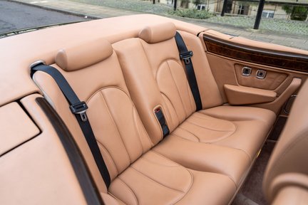 Rolls-Royce Corniche V Convertible 26