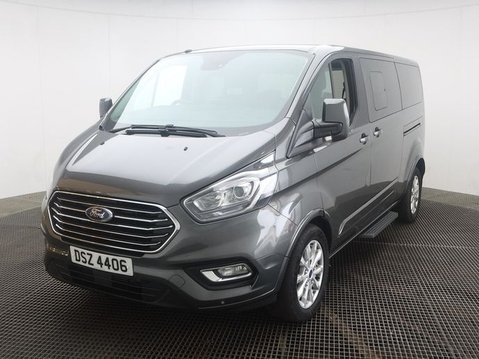 Ford Tourneo Custom 2.0 310 EcoBlue Titanium Minibus Double Cab 5dr Diesel Auto L2 Euro 6 (s/s) 1