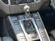 Porsche Macan 3.0 TD V6 S SUV 5dr Diesel PDK 4WD Euro 6 (s/s) (258 ps) 17