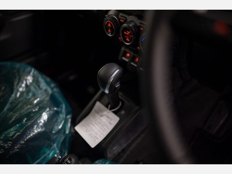 Suzuki Jimny 1.5 Nomade SUV Petrol Auto ALLGRIP 4WD 23