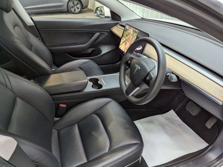 Tesla Model 3 Model 3 Long Range AWD 4WD 4dr 49